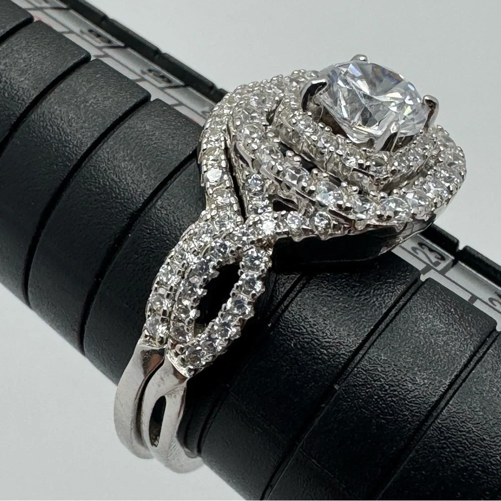 Stunning 925 Sterling Silver Double Band Halo CZ Ring Size 10 NEW